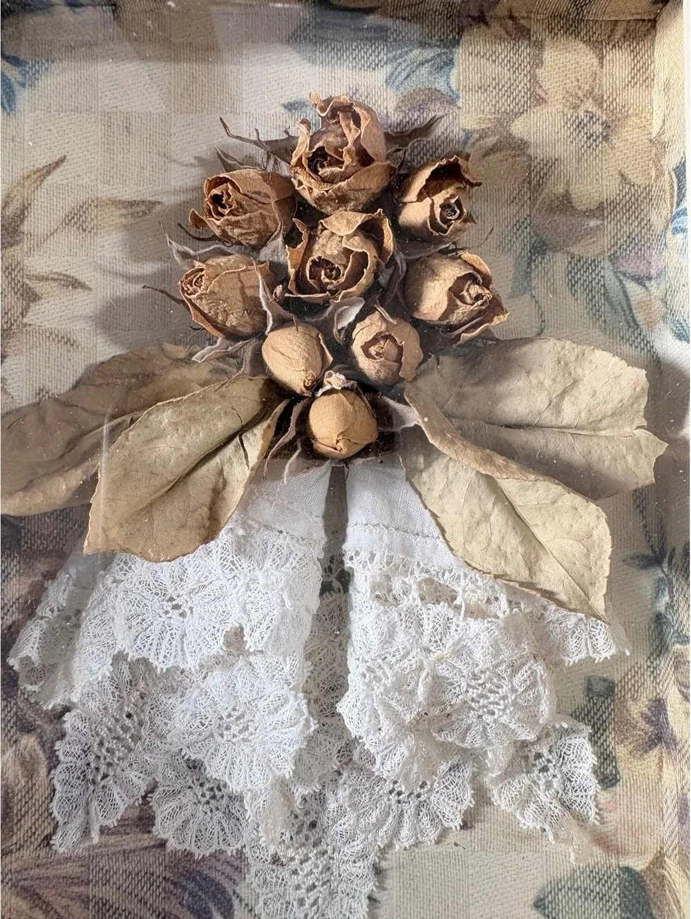 Vtg Handmade Dried Rosebuds & Lace Blue Wood Frame – Sentiment Gift for Sister